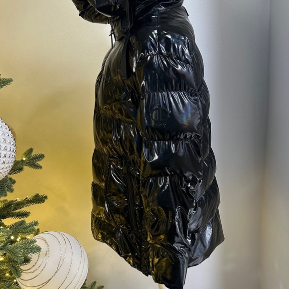 DKNY Glossy Black Hooded Puffer Jacket - Picture 3 of 9